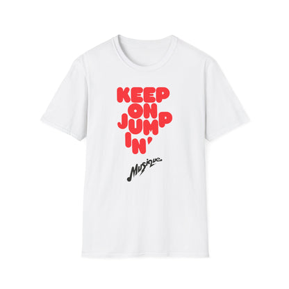 White t-shirt with red text "KEEP ON JUMP'N" and black text "Musique".