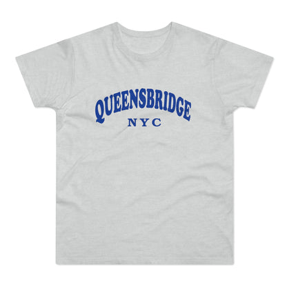 Light grey t-shirt with arched blue "QUEENSBRIDGE NYC" text.