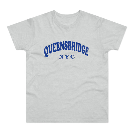 Light grey t-shirt with arched blue "QUEENSBRIDGE NYC" text.